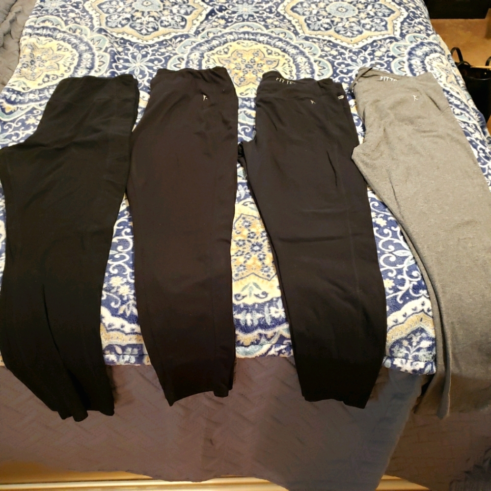 Danskin leggings (4) for $10